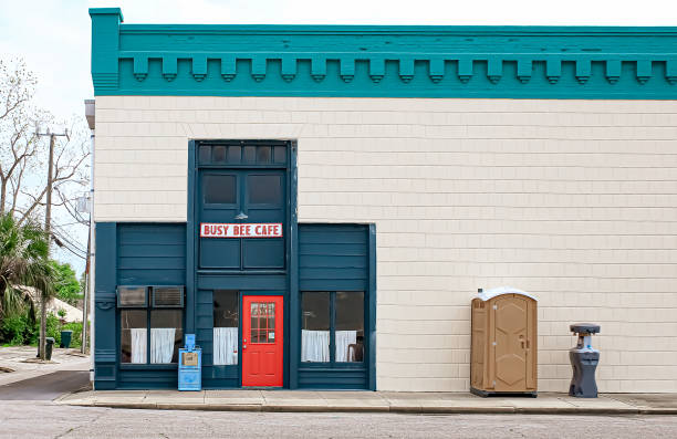 Best Restroom trailer rental cost  in Valenti, NE
